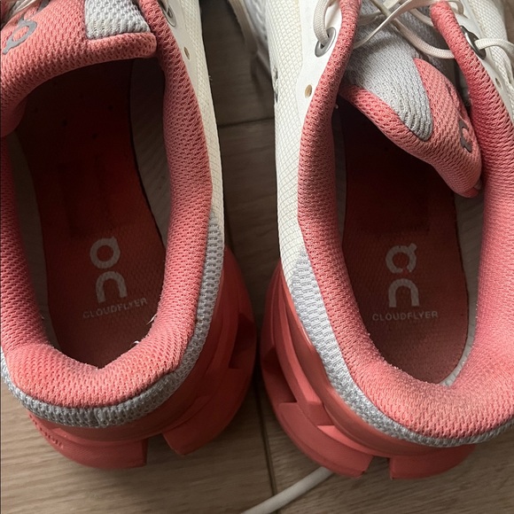 On Cloudflyer 2.0 - Picture 7 of 11